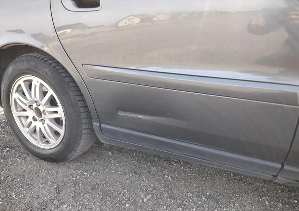 Volvo V70 cena 15000 przebieg: 315425, rok produkcji 2006 z Koło małe 137